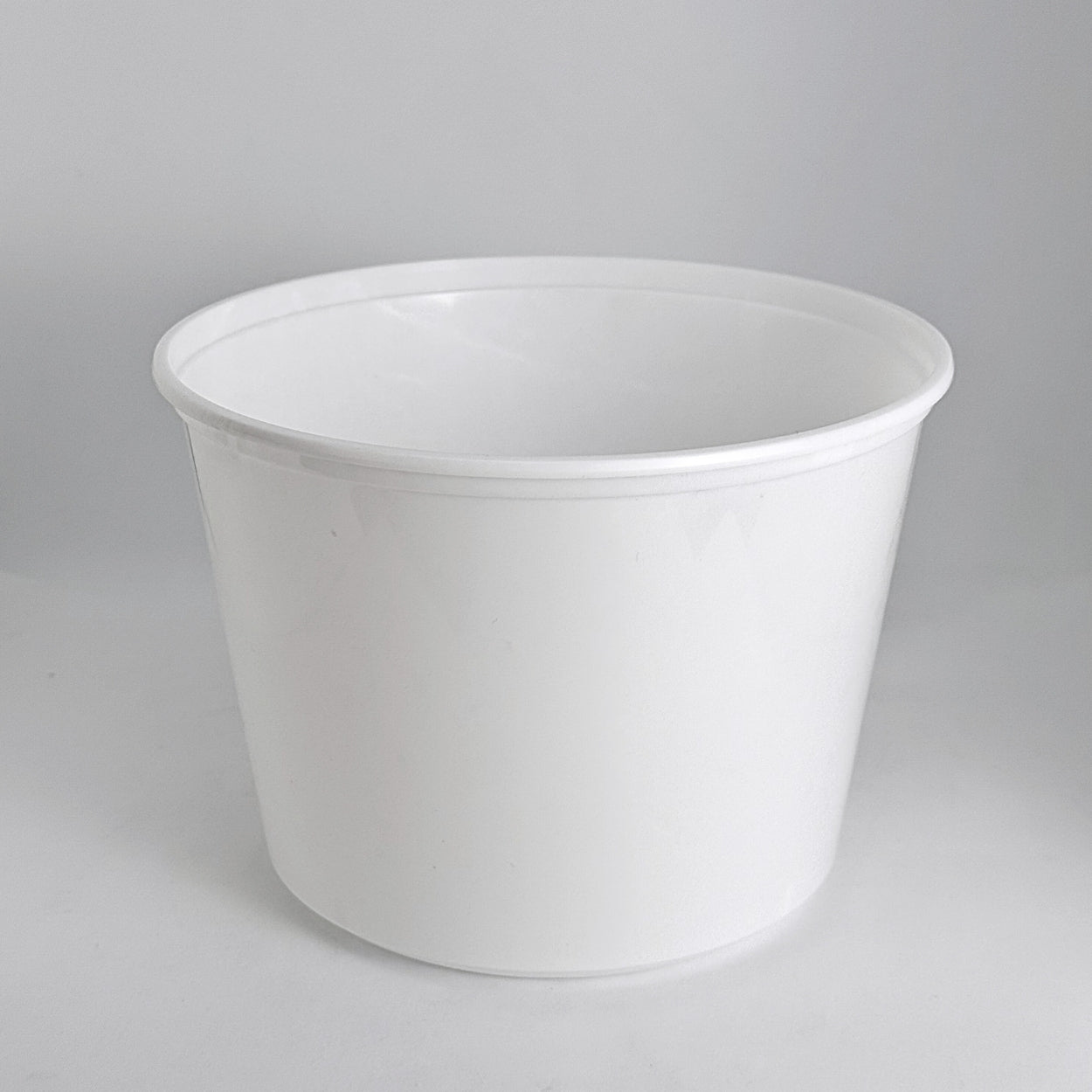 FBM2000 - 2000ml (66oz) PP Bowl