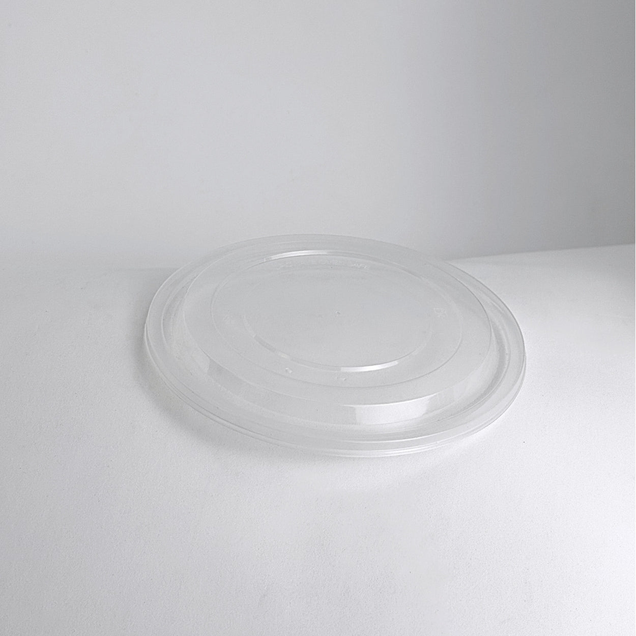 HS142 - Medium Bowl Hard Dome Lid