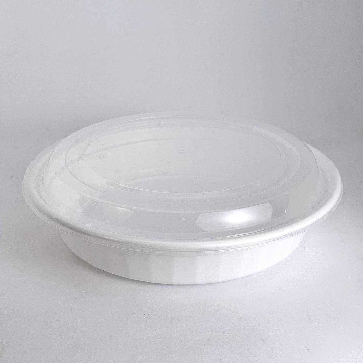 JR48 - 9" PP Round w/ Lid